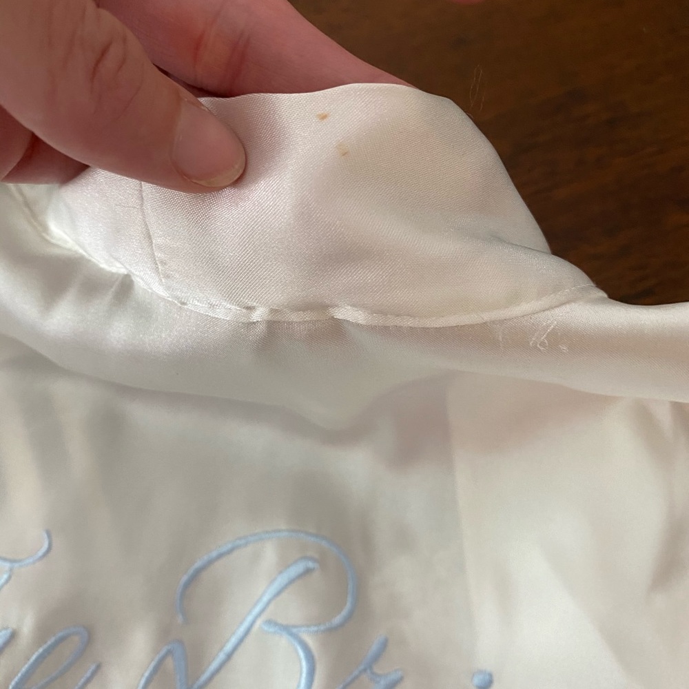 White Silk “The Bride” Robe - Picture 5 of 7
